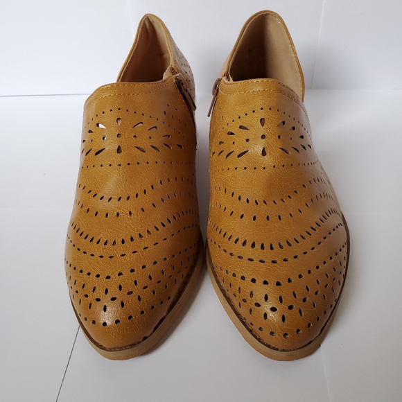 Hollow out casual shoes loafers size 7 - Picture 5 of 7